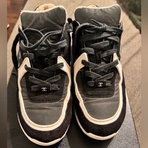 Authentic Chanel black white reflective cc logo sneaker women’s size 39.5